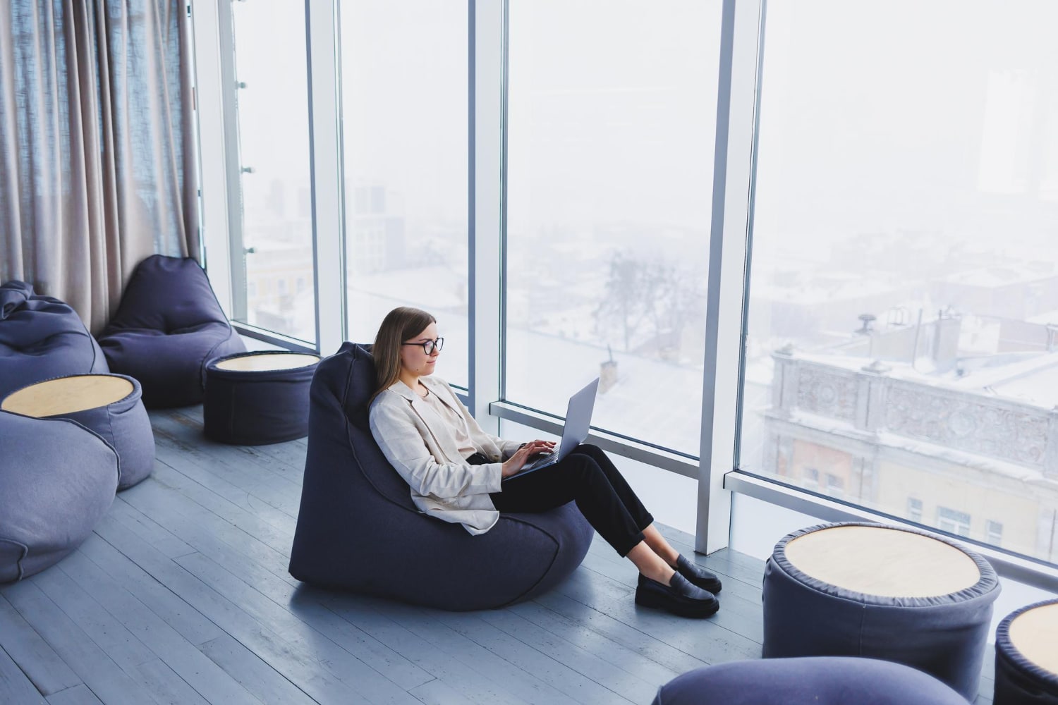 Executive assistant in finance sector environment representing 20-35% salary premiums in banking and technology